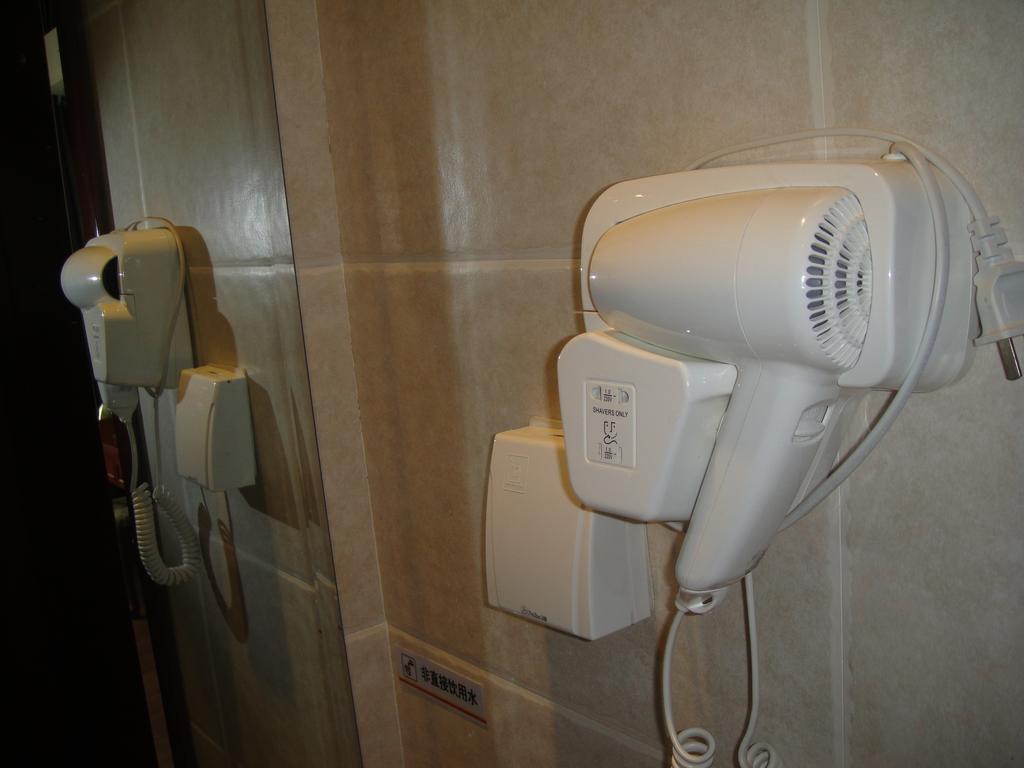Super 8 Dunhuang Fengqingcheng Hotel Ngoại thất bức ảnh