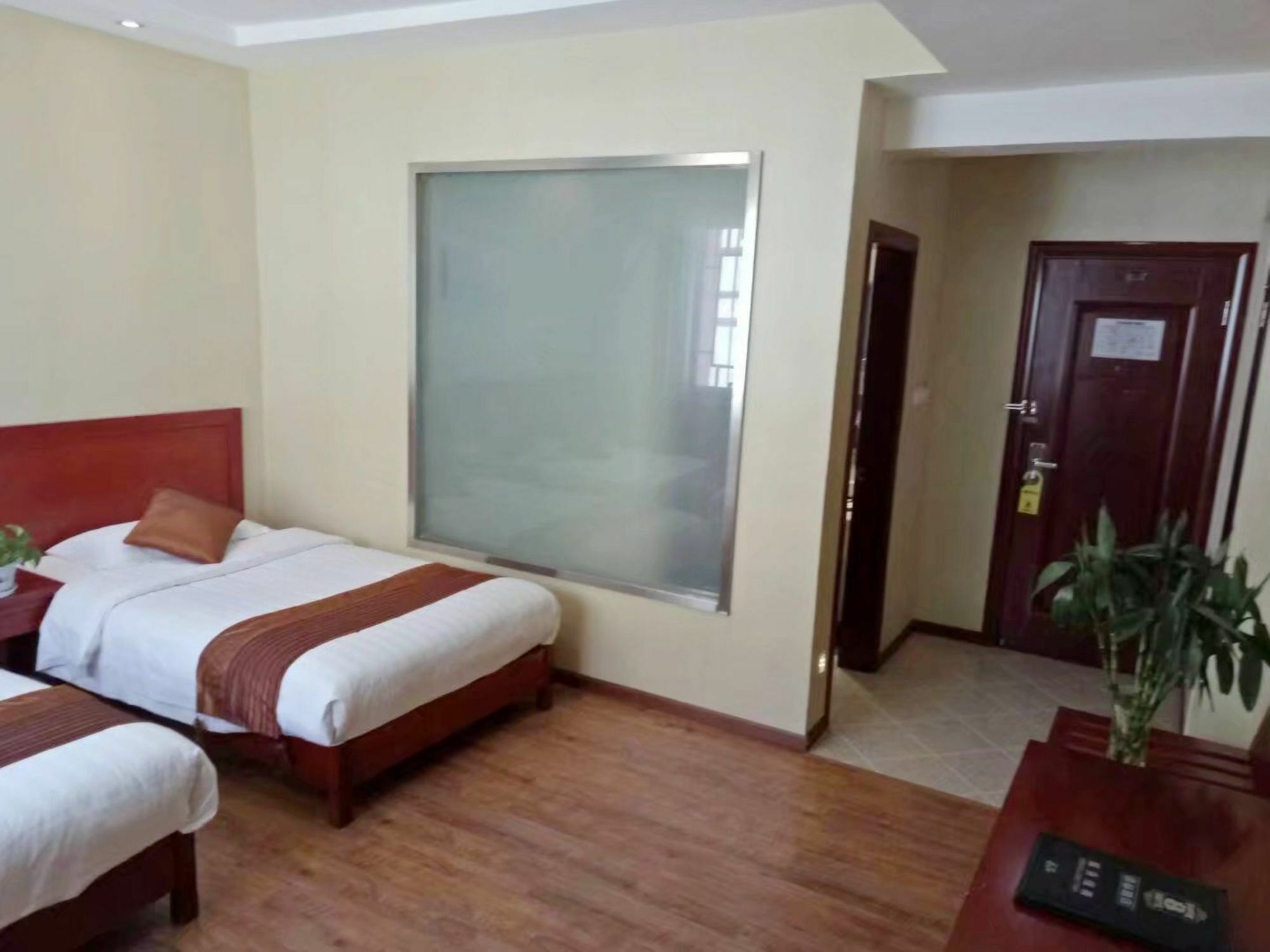 Super 8 Dunhuang Fengqingcheng Hotel Ngoại thất bức ảnh